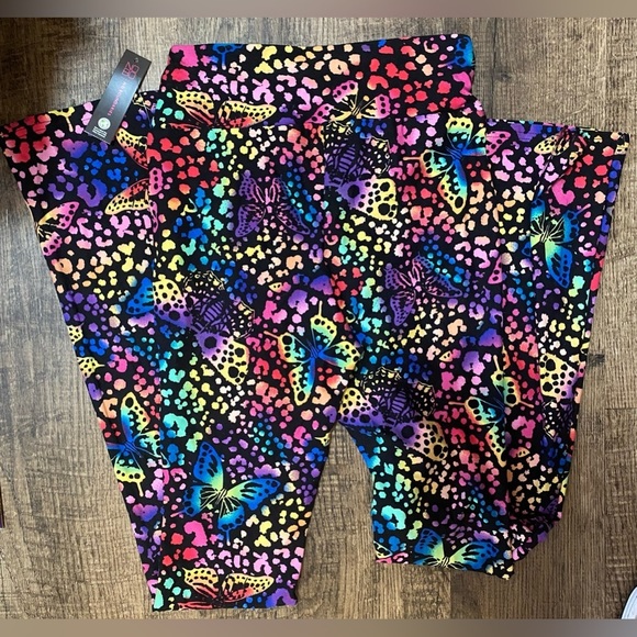 Ladies Small No Boundaries Rainbow Butterfly Bell-Bottom Leggings NWT - Picture 4 of 4
